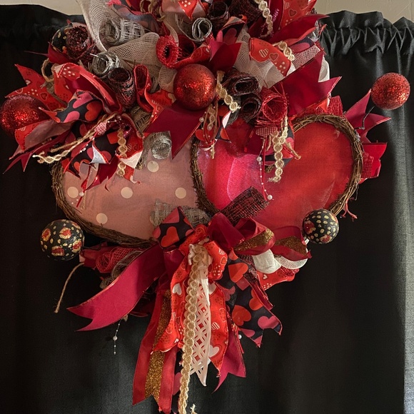 Beautiful handmade double heart wreath - Picture 6 of 7